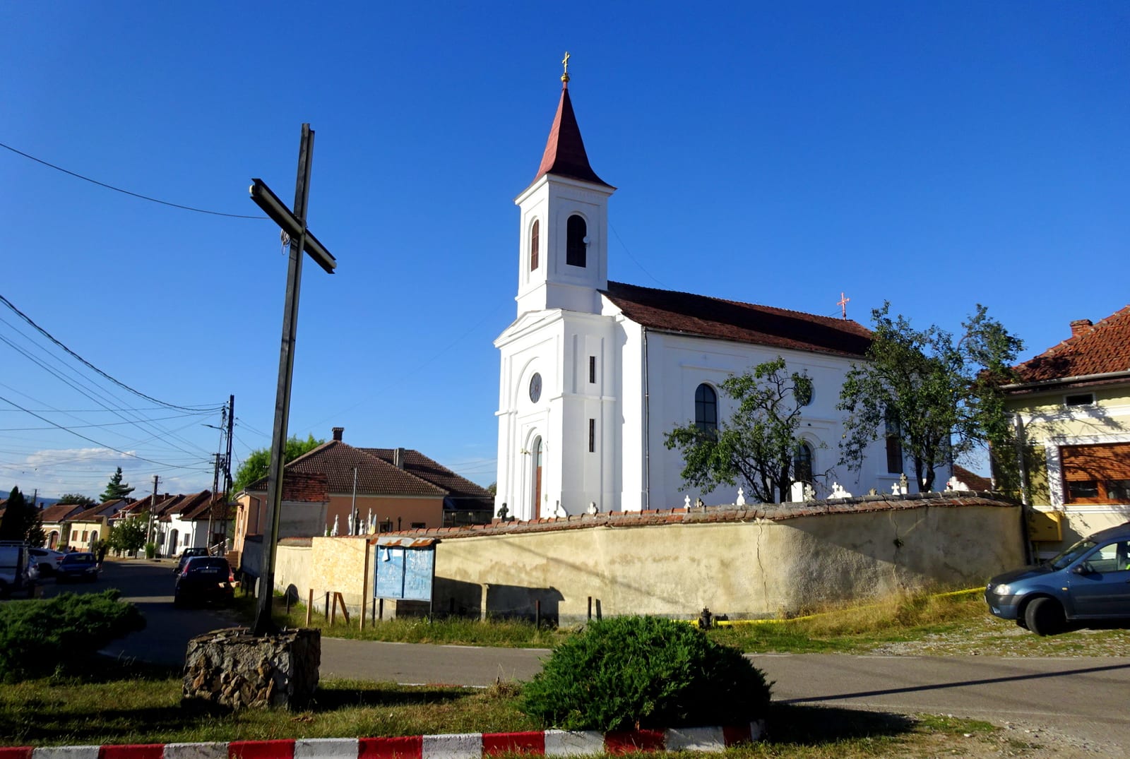 Church of the Holy Archangels, Căstău