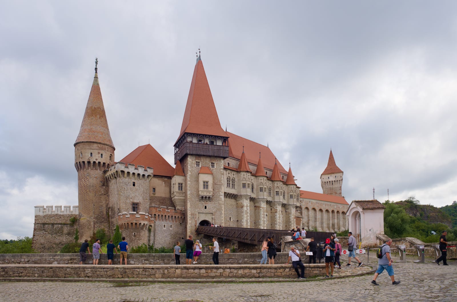 Corvin Castle switches to winter hours: open until 5 pm