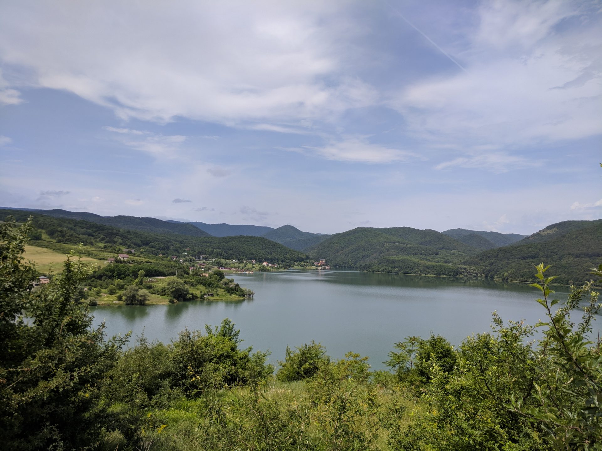 Poiana Ruscă: lakes, gorges and furnaces