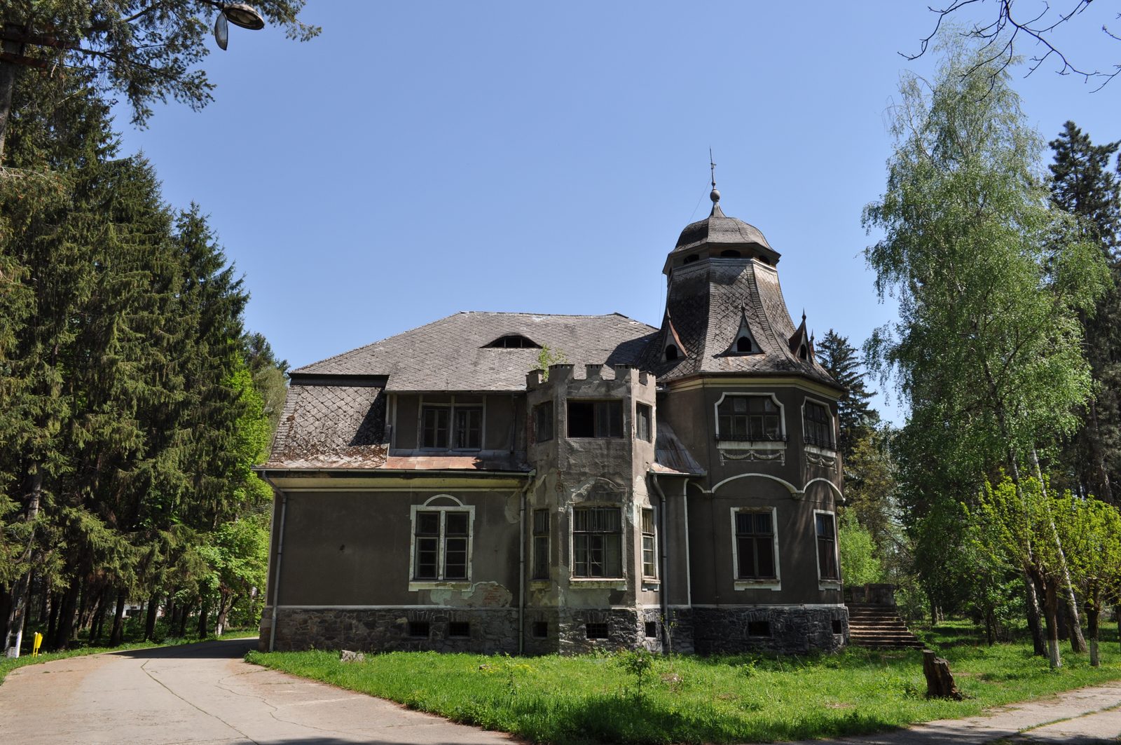 Pogány Castle, Păclișa